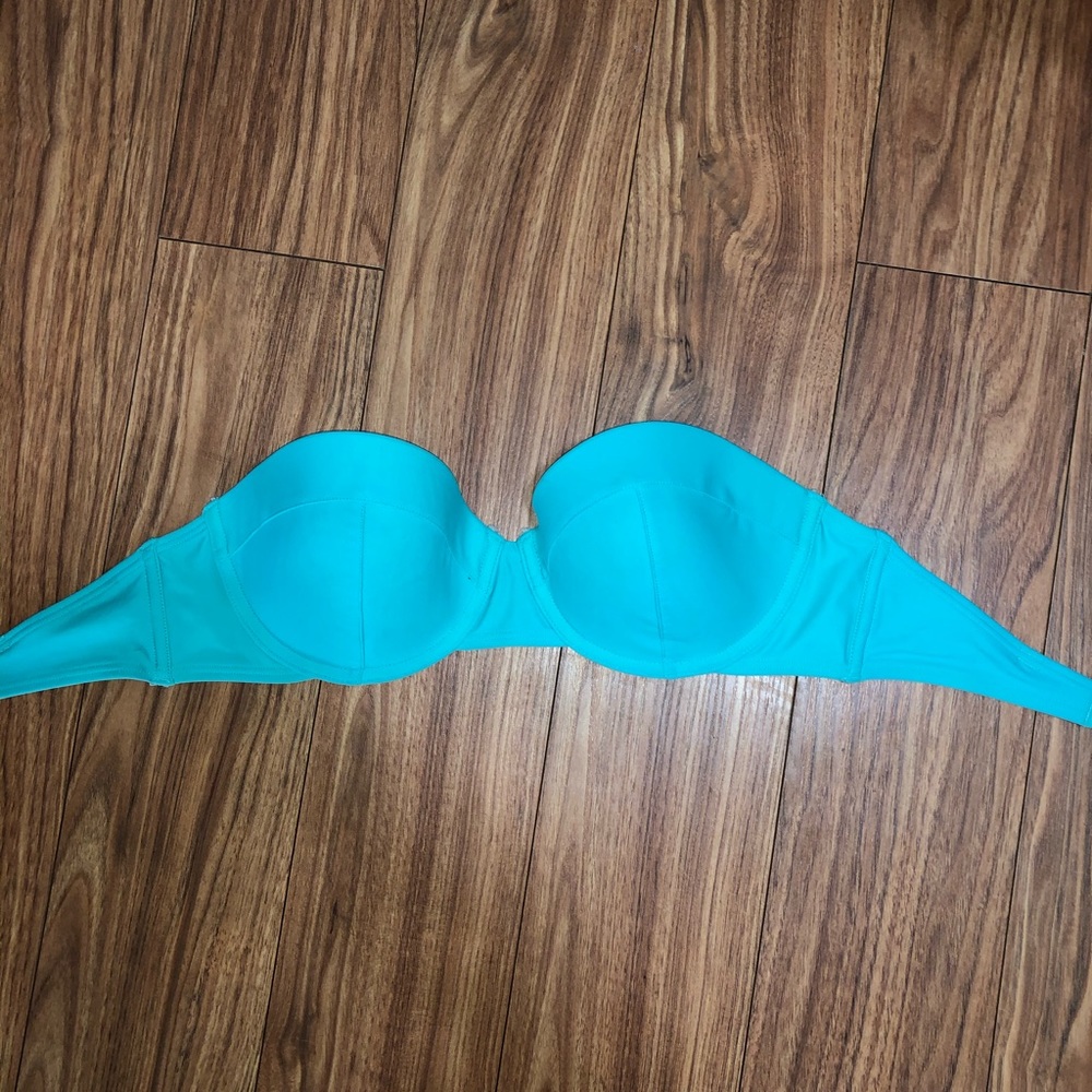Bathing suit top